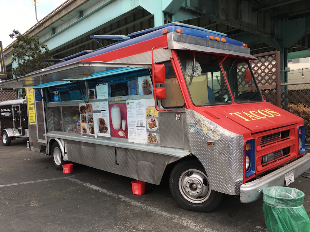 Streatfood taco truck